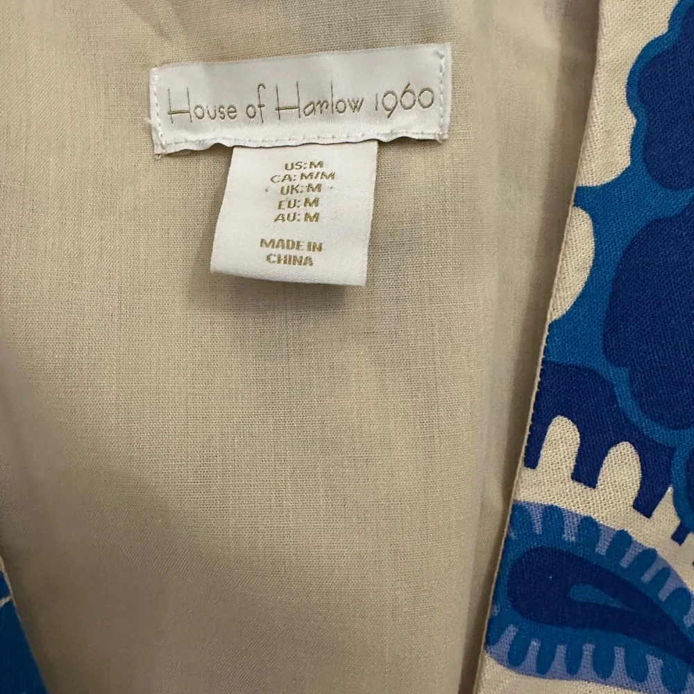 Beautiful House of Harlow Floral Blue and White two piece set - Picture 6 of 8